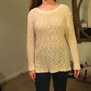 -nwot- beachy sweater with crochet back